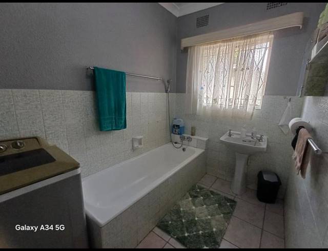 6 BEDROOM HOUSE FOR SALE IN TEDSTONEVILLE
